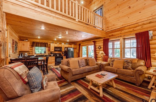 Thayerville Cabin | Forest Hideaway w/Fireplaces & Hot Tub