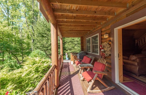 Thayerville Cabin | Forest Hideaway w/Fireplaces & Hot Tub