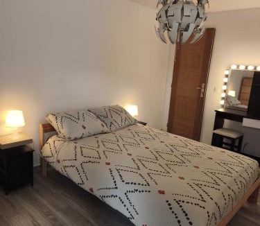 Neuville Apartment | Forest Hideout