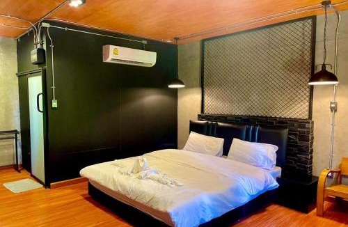 Sanamchai Resort | Forest Hill Resort