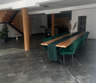Moieciu Villa | Forest House