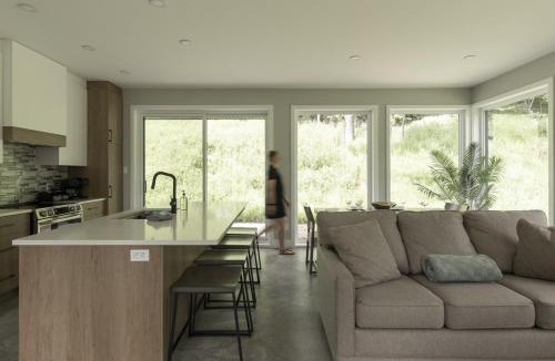 La Conception Ski Chalet | Forest immersion - 5 min beach - 15 min Tremblant
