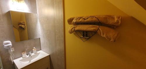 Ciolpani House | Forest Inn