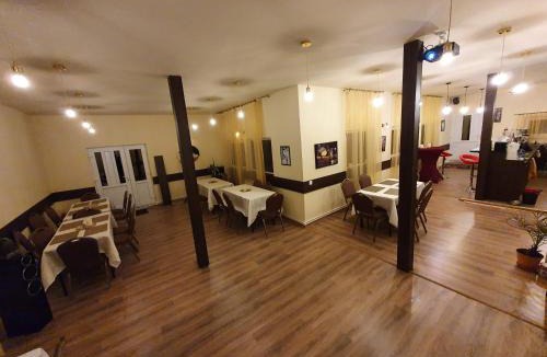 Ciolpani House | Forest Inn