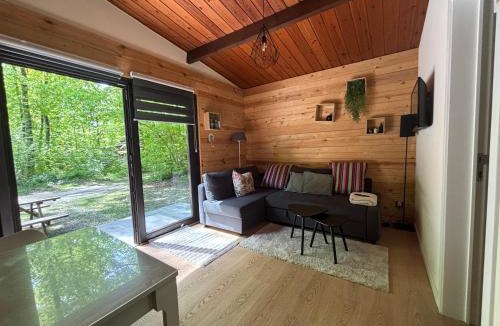 Grandham Ski Chalet | Forest Lodge