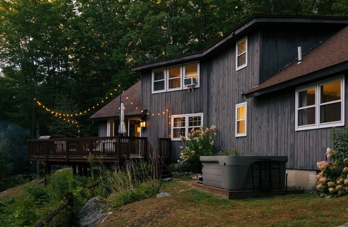 East Haven  Rutland County House | Forest Mountain Escape: Beautiful Mountaintop Escape In Mendon, Vt. 20 Min To Killington/14 To Pico. 4 Bedroom Home