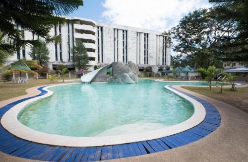 Morong Apartment | FOREST Nest with Self-Service Breakfast - Birds, Monkeys, Pet Friendly with a Fee