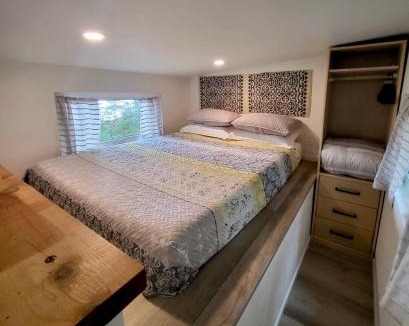 Central Kootenay House | Forest Nook