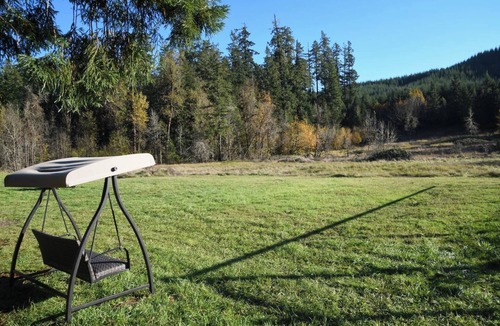 Fall Creek House | Forest Retreat on the River in Fall Creek
