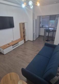Deveselu Apartment | Forest retreat