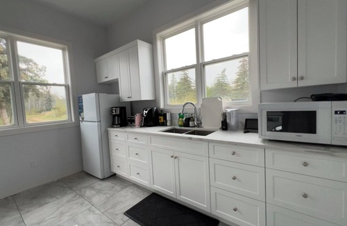Clavet House | Forest Spacious whole house