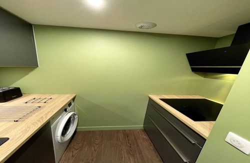 Mont-Dore Apartment | Forest View Balcony Stay for 4