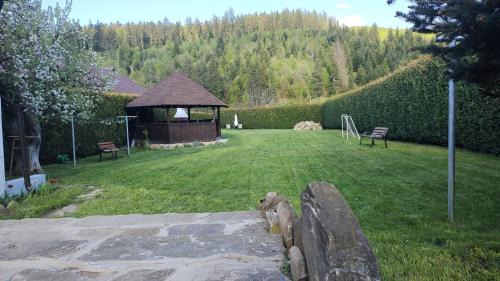 Gura Humorului House | Forest View Cottage