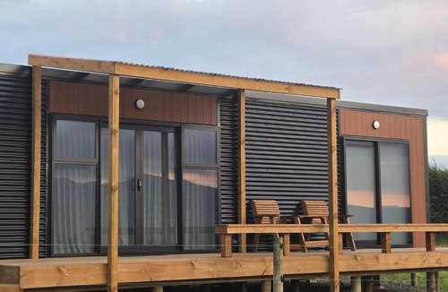 Ngahinapouri House | Forest View Farm Stay