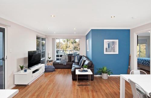 Dunsborough House | Forest View Villa