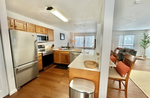 Jefferson Township Villa | Forest Views | Pool Access & Fireplace
