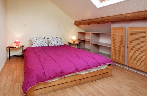 Awenne House | Forestside Escape for 15 Guests