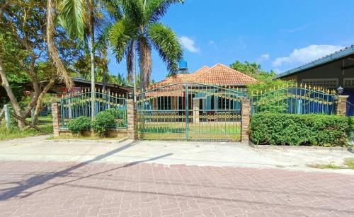 Ko Mook House | Forever House