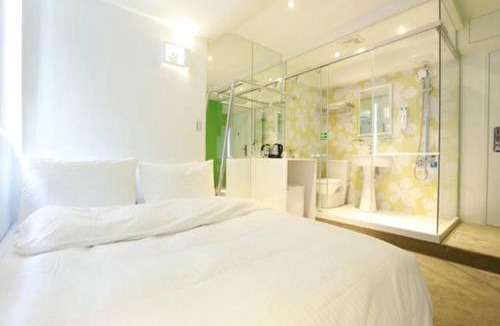 Zhongshan Hotel | Forever Inn