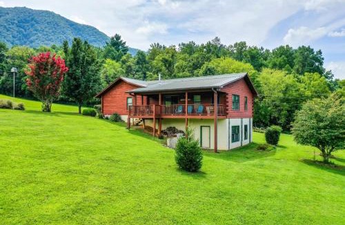 Townsend Ski Chalet | Forever View