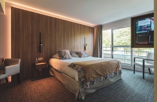 Forges-les-Eaux Hotel | Forges Hotel