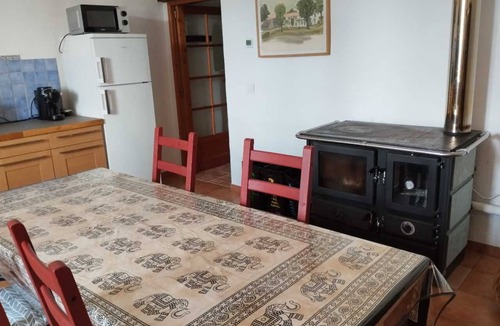 Libaros House | Former farm, very quiet location, lots of space