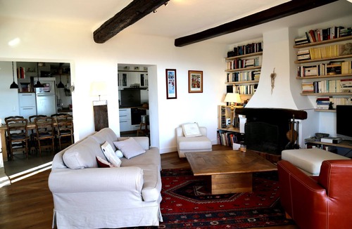 Seillans House | FORMER MAS RESTORED 3 AIR CONDITIONED BEDROOMS LARGE HEATED POOL