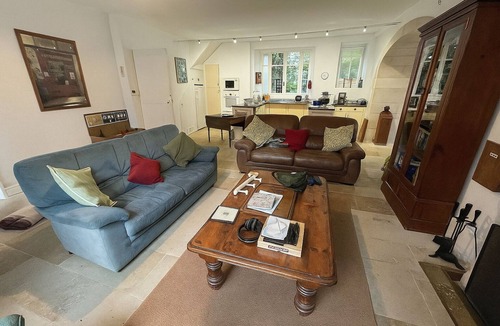 Lantilly House | Former wine merchant's house, sleeps 7, private pool, stunning view