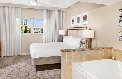 Doral Resort | Formula 1 Weekend at the Marriott Villas at Doral in a 2 Bedroom Villa w/Balcony