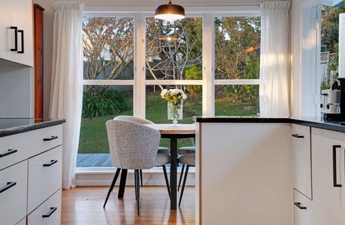 Forrest Hill House | Forrest Hill Oasis with Pool, Spa and BBQ