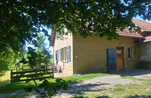 Castell House | Forsthaus Castell