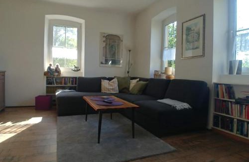 Castell House | Forsthaus Castell