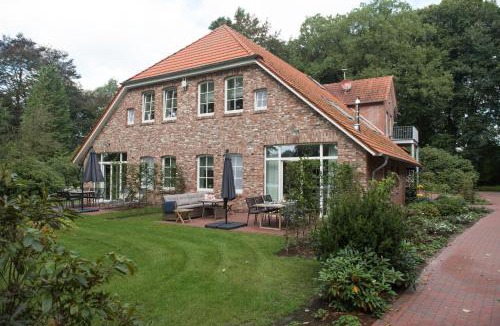 Friedeburg Apartment | Forsthaus Gödens