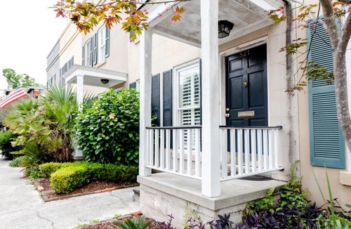 Historic Downtown Savannah Apartment | Forsyth Place by Lucky Savannah