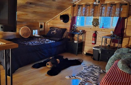 Molalla Ski Chalet | fort Stephens