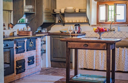 Remanzacco House | Fortified borgo among Friuli's vineyards