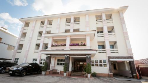 Nok Mueang Hotel | Fortune Surin Hotel