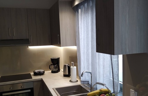 Kardamena Apartment | Fotaki's Home - Comfortable Newbuilt 2 Bedroom Home, 20 Meters From the sea