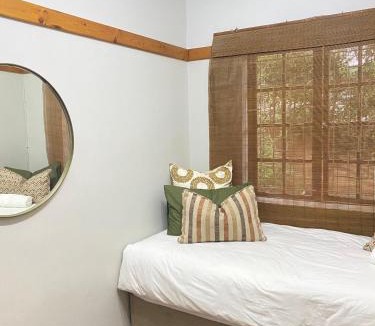 Botha's Hill House | Foundry farmhouse