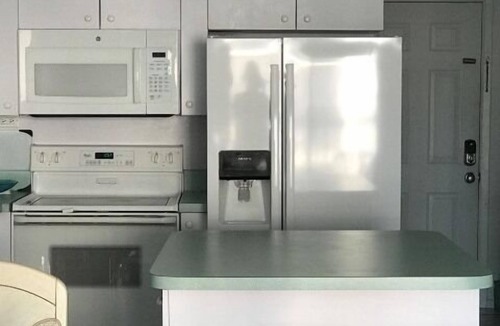 Holmes Beach Condo | Fountain Head 6 - Condo 2 Bedroom/1.5 Bath , maximum occupancy of 4 people. Holmes Beach Anna Maria Island