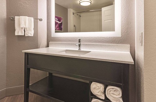 Grand Junction Hotel | Four 2 Double Beds, Non-smoking Rooms at La Quinta Inn by Wyndham Grand Junction