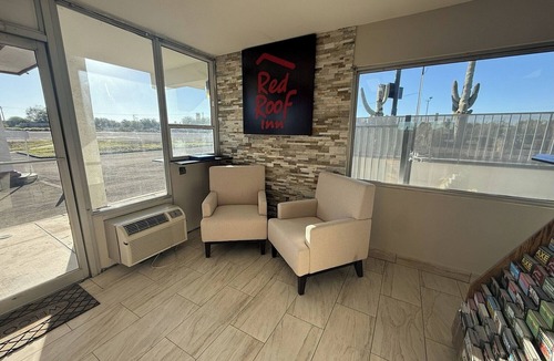 Tucson Hotel | Four 2 Queen Suites—Perfect for Vacation, Business or Family Travel