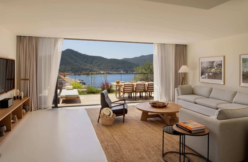 Ibiza Town Villa | Four Bedroom Residence With Private Pool And Resort Access