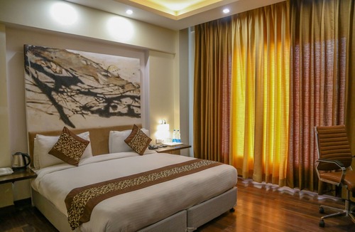 Budaun Resort | Four Leaf Hotel