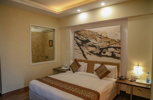 Budaun Resort | Four Leaf Hotel