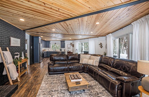 Baldwin Cabin | Four Pines Cabin - Private Cozy Cabin on 10 acres with Hot Tub near Baldwin