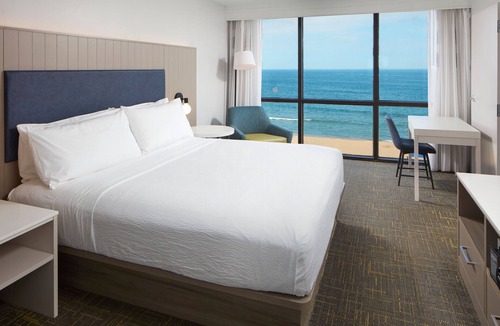 Northeast Virginia Beach Hotel | Four Points By Sheraton Virginia Beach Oceanfront