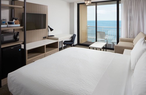 Northeast Virginia Beach Hotel | Four Points By Sheraton Virginia Beach Oceanfront