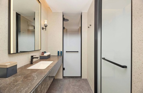 Zhengdong New Area Hotel | Four Points By Sheraton Zhengzhou East Railway Station