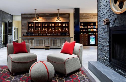 Edmundston Hotel | Four Points by Sheraton Edmundston Hotel & Conference Center